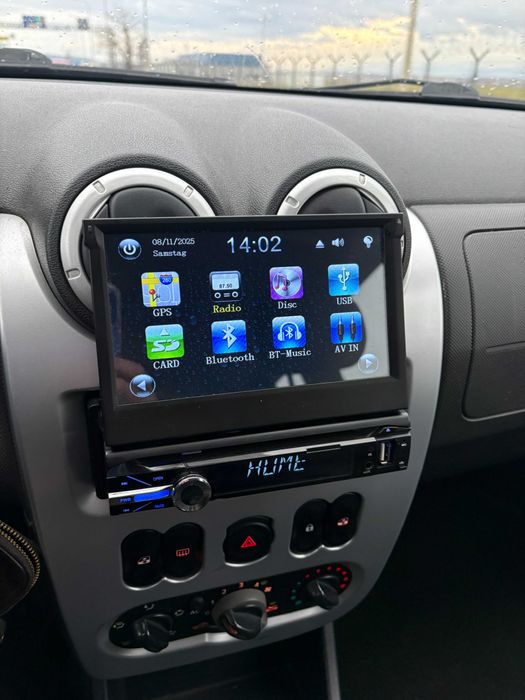 Navigatie-Radio CD- Car play. Camera. Bluetooth.card SD. USB