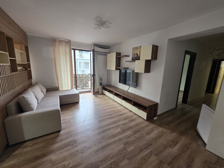 Închiriez apartament 3 camere zona Nicolae Grigorescu