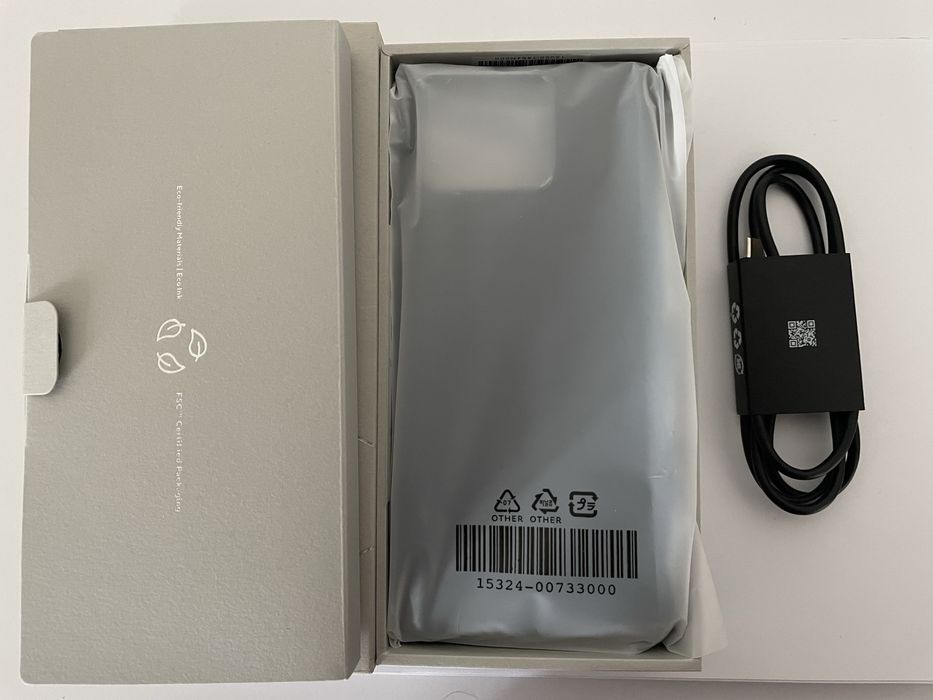 Asus Zenfone 11 Ultra - ca nou