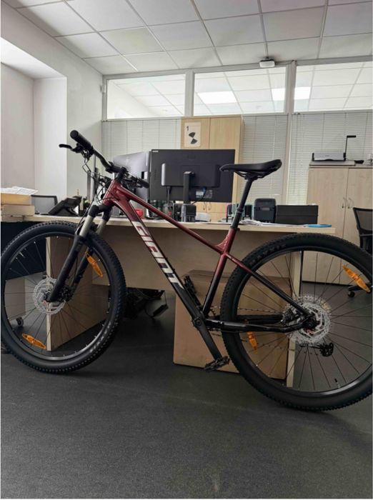 Велосипед giant talon 2025