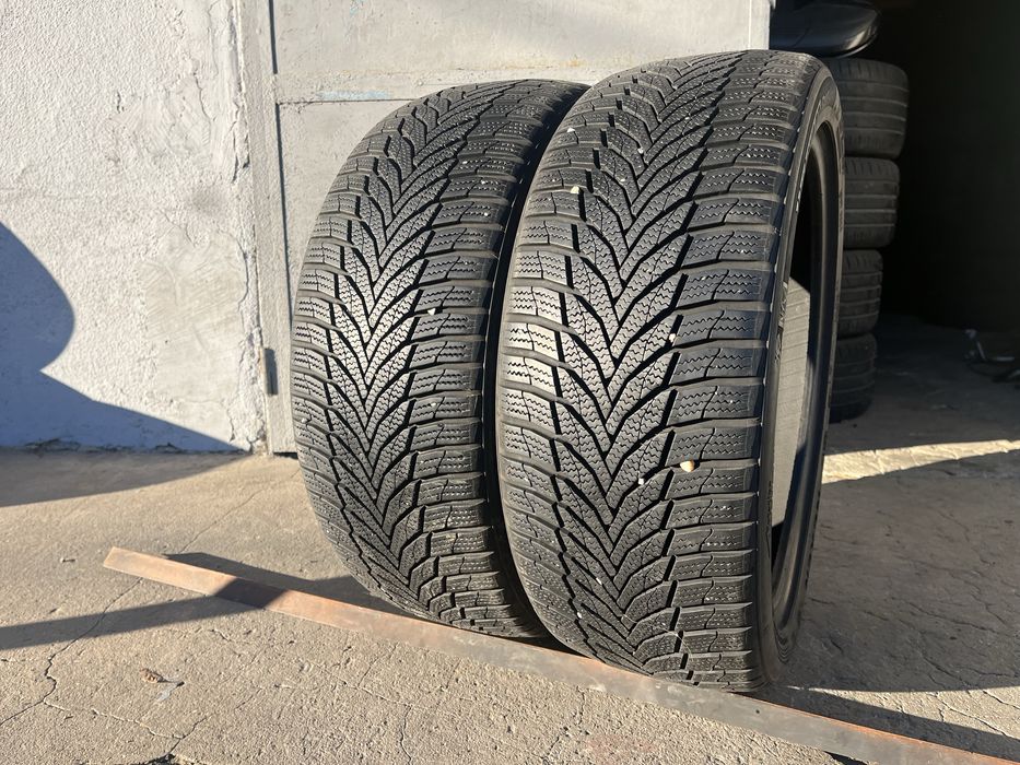 2 бр. зимни гуми 215/45/18 Nexen 6,5 mm DOT 2019