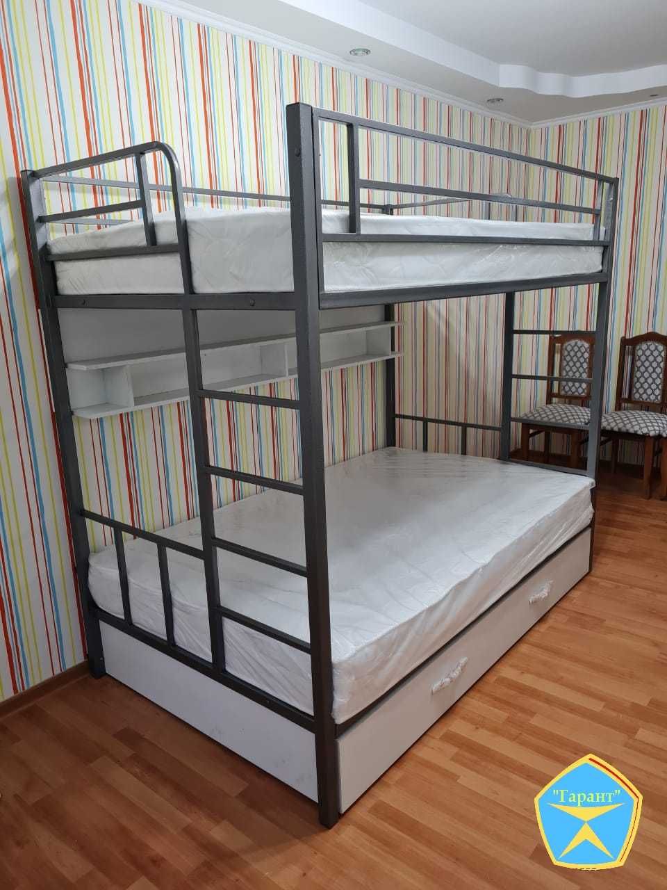 Прочная и устойчивая двухъярусная кровать для взрослых (двухярусная).
