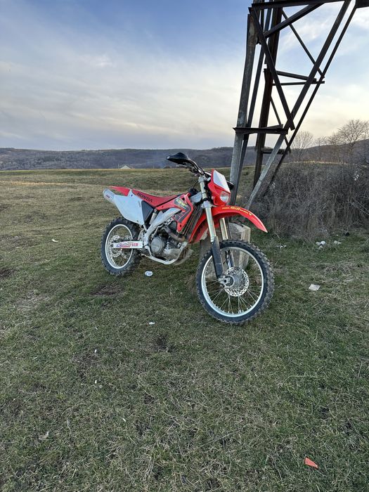 Honda crf 450 enduro cu acte (nu ktm,yamaha,kawasaki)