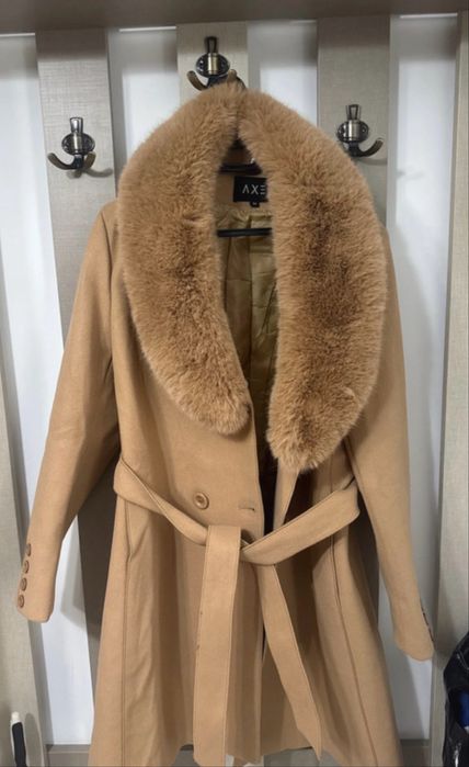 Palton dama cu blana