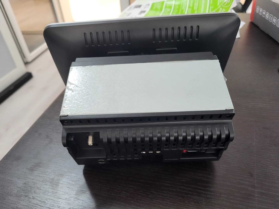 Navigatie universala 2DIN 2GB RAM cu Android display 10 inchi