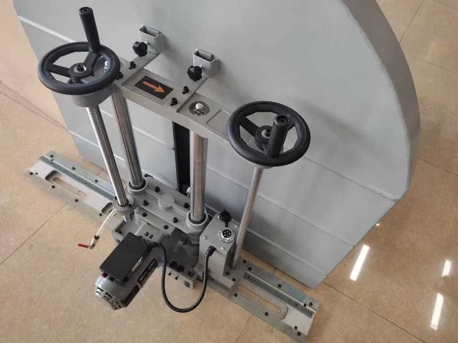 Резчик стен ALTECO WC 6210