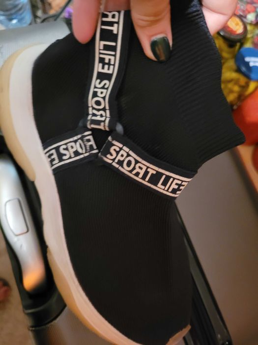 Ghete fete Zara si Dechatlon 35-36