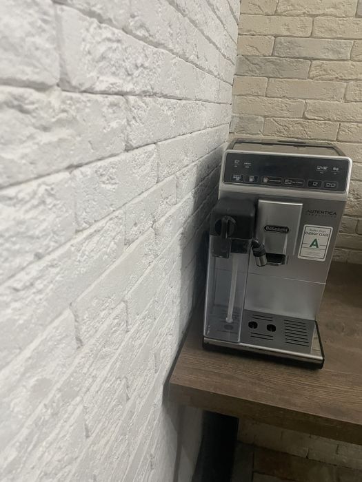 Продаю кофе машинку