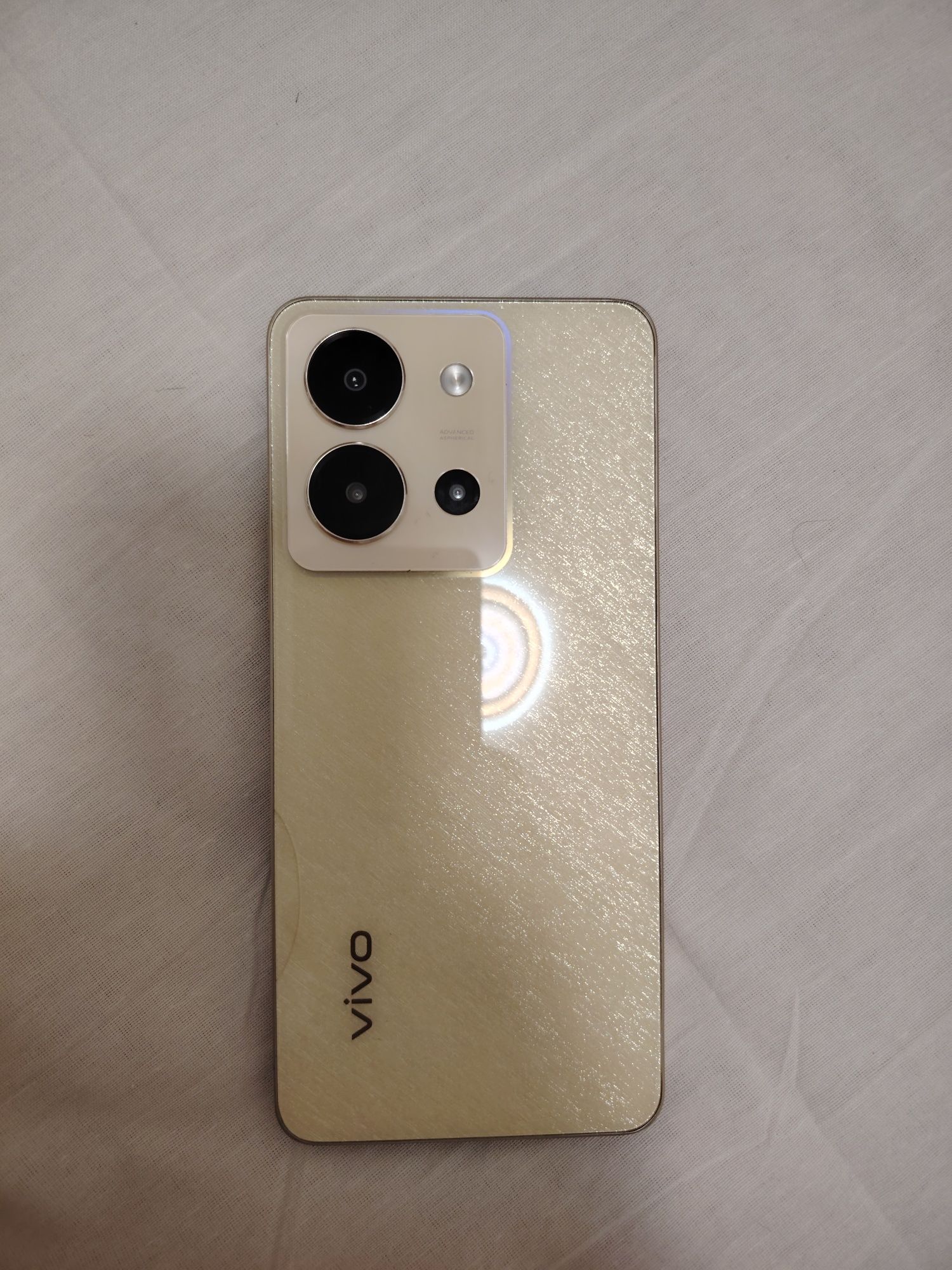 vivo y36 holati yangi