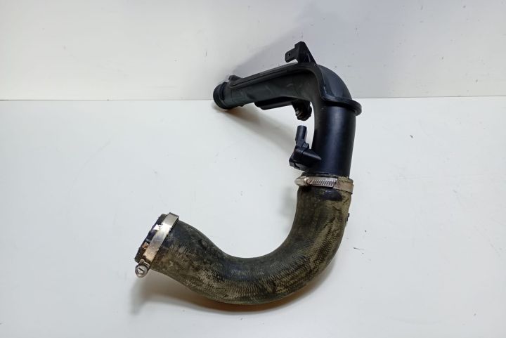 Tub intercooler cu furtun 1K0145770AE Skoda Yeti prima generatie seri