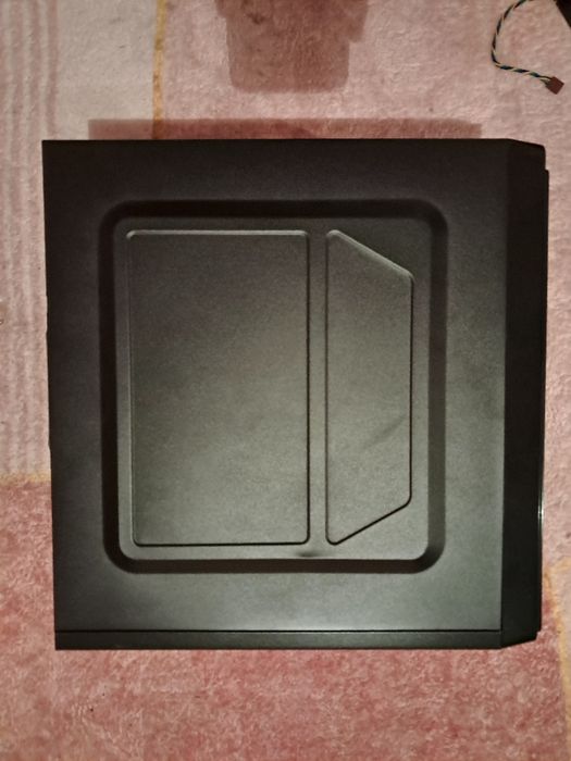 Vand carcasa pc buna