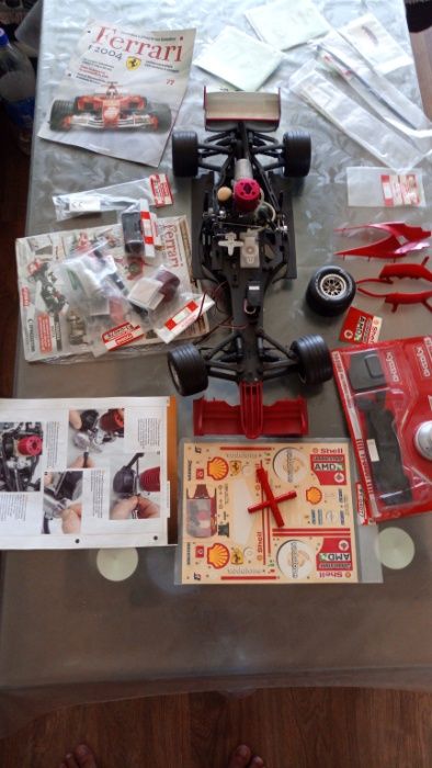 Продавам Ferrari f2004 Deagostini (KYOSHO ) 1/8