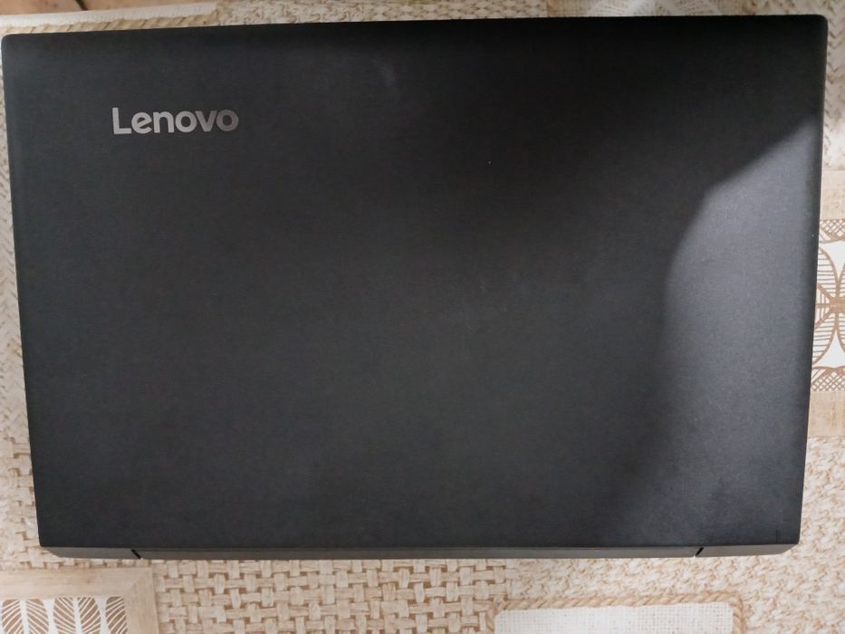 Лаптоп леново v110 15isk