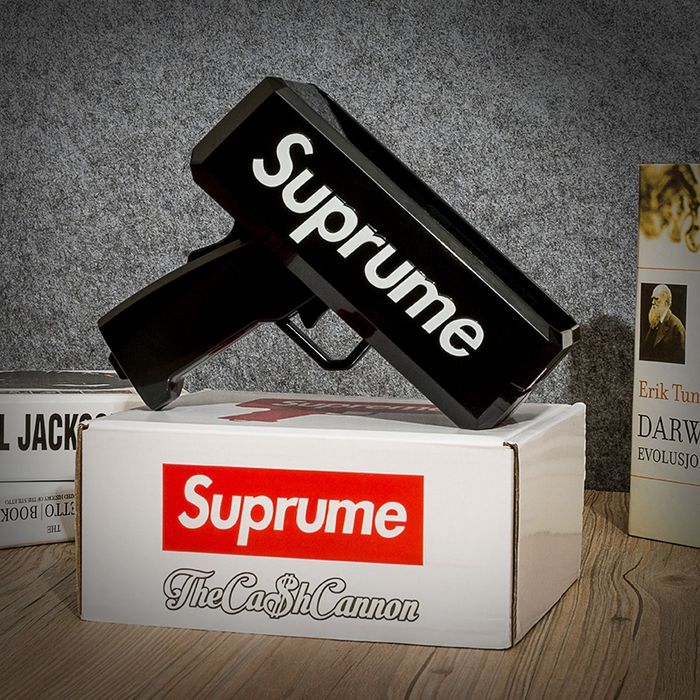 Пистолет для разбрасывания денег – SUPUEME