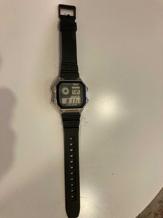 Ceas digital Casio AE-1200WH, curea de plastic