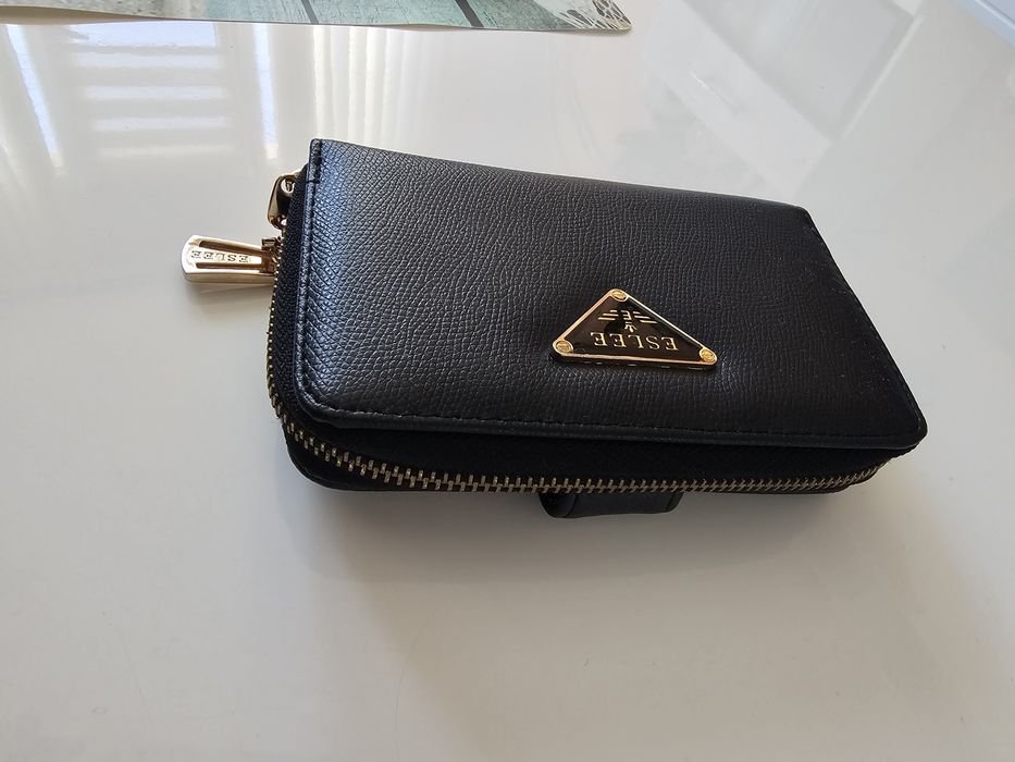 Продавам портмоне