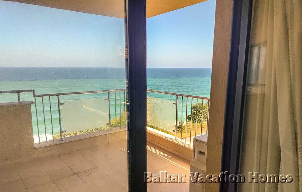 Продава се Тристаен апартамент в Бяла - 150 кв.м за 797 €/кв.м - Снимка #13