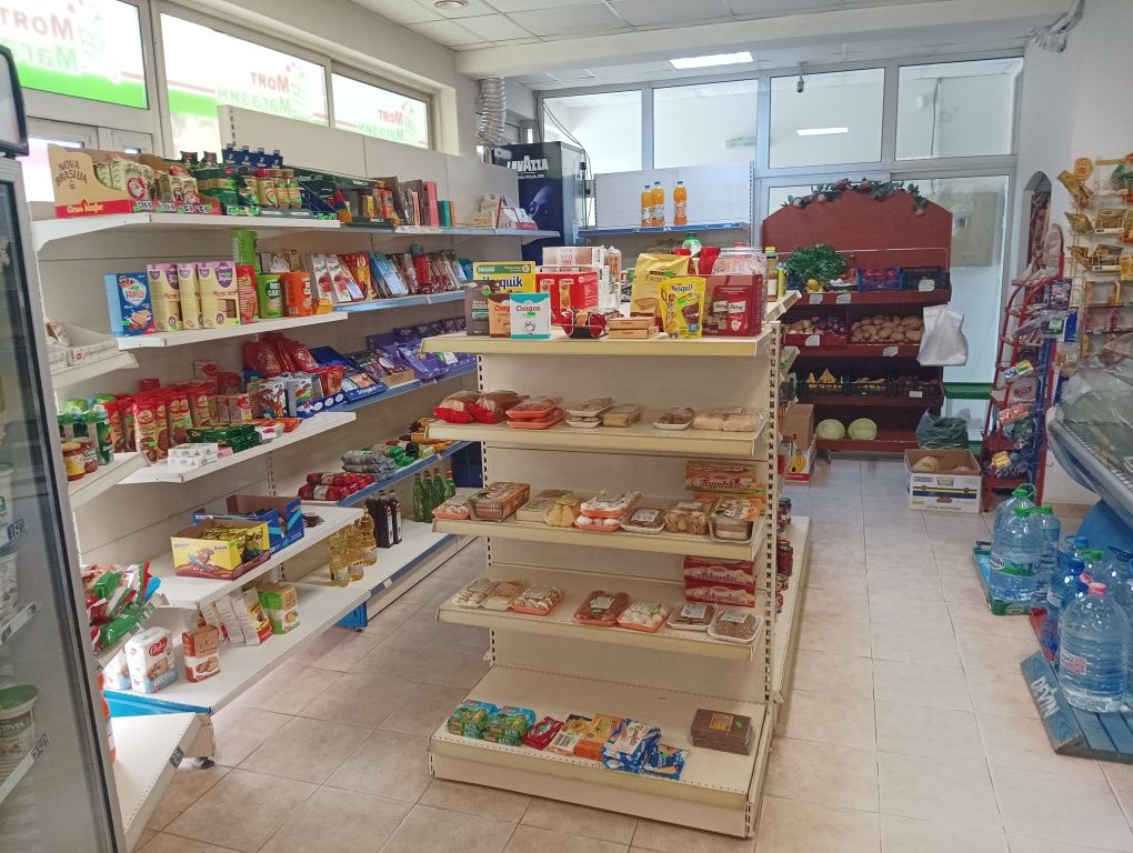 Оборудване за магазин, много добро състояние