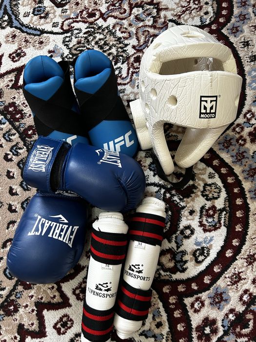 Экипировки тхэквандо (таэквандо) и форма дзюдо