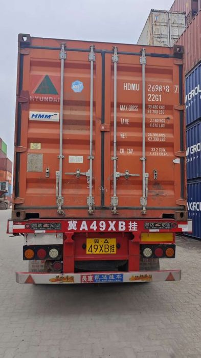 Продаю контейнеры 20-футовые в Усть-Каменогорске.