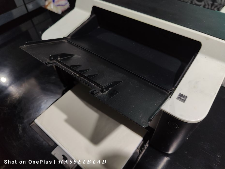 Принтер лазерен чисто нов модел Brother HL-11 ser.no.E72142F4N949187