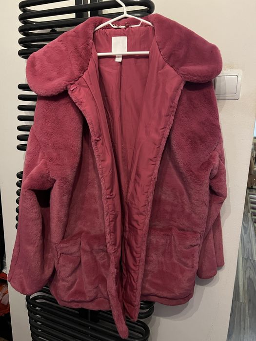 Haina de pluș H&M- XL, usoara si pufoasa de dama