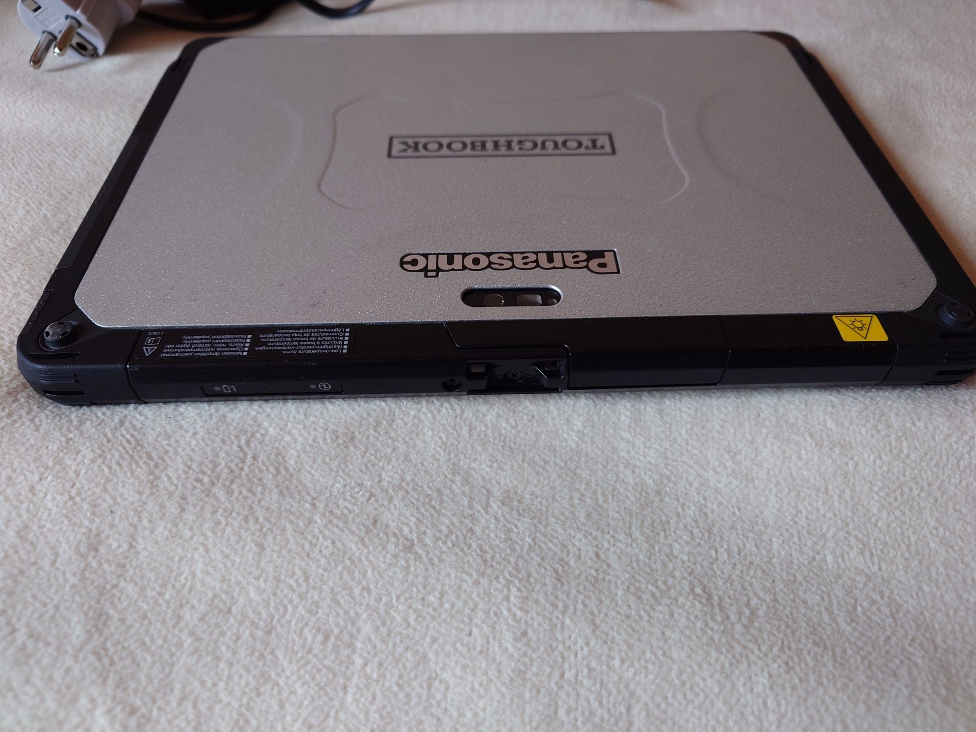 Panasonic CF20 intel I5-7Y57 8gb 256 GB  WLAN diagnoza, 10 ore - teste