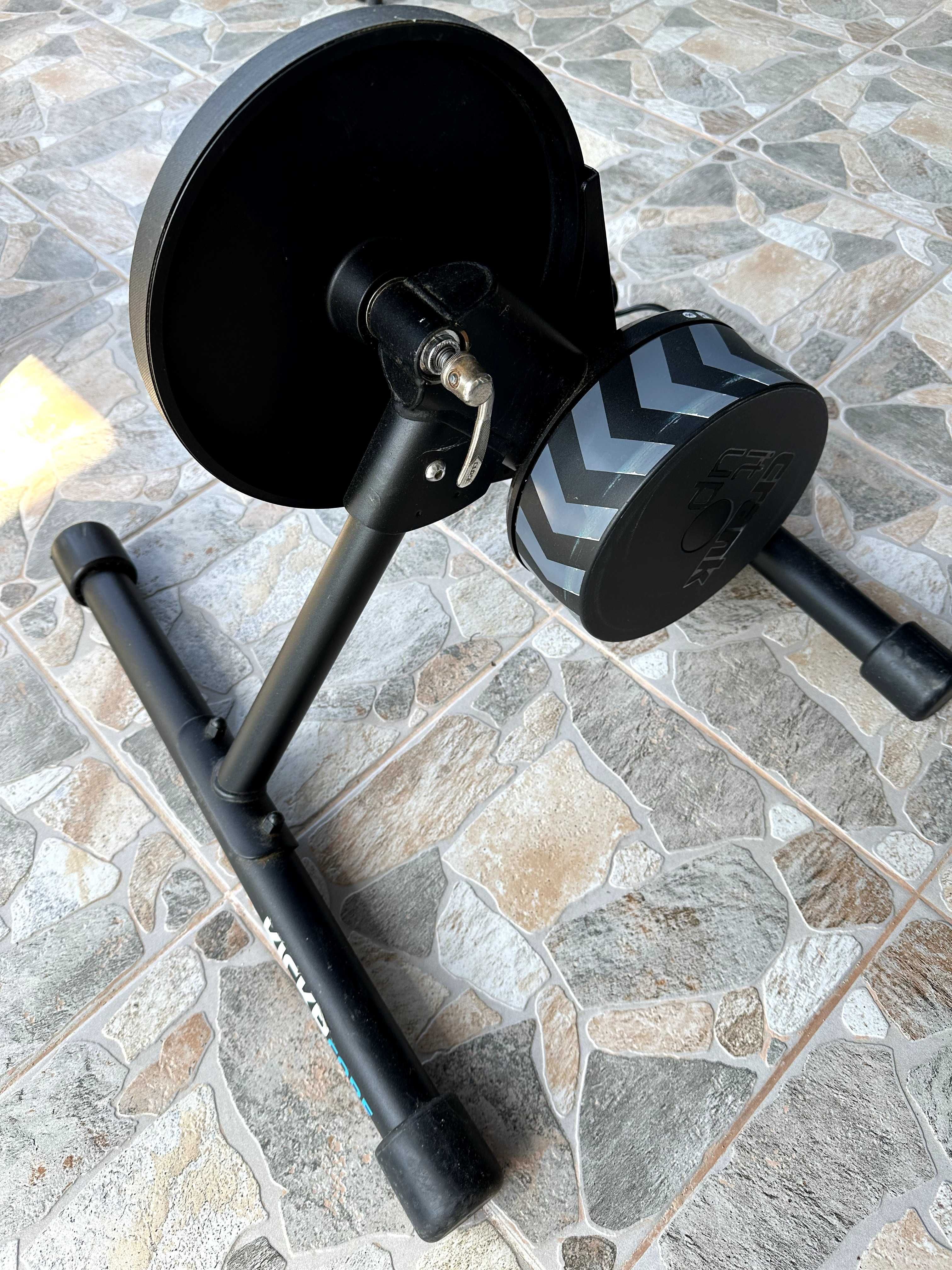 Vand Home trainer Wahoo Kickr Core cu caseta pinioane Ultegra