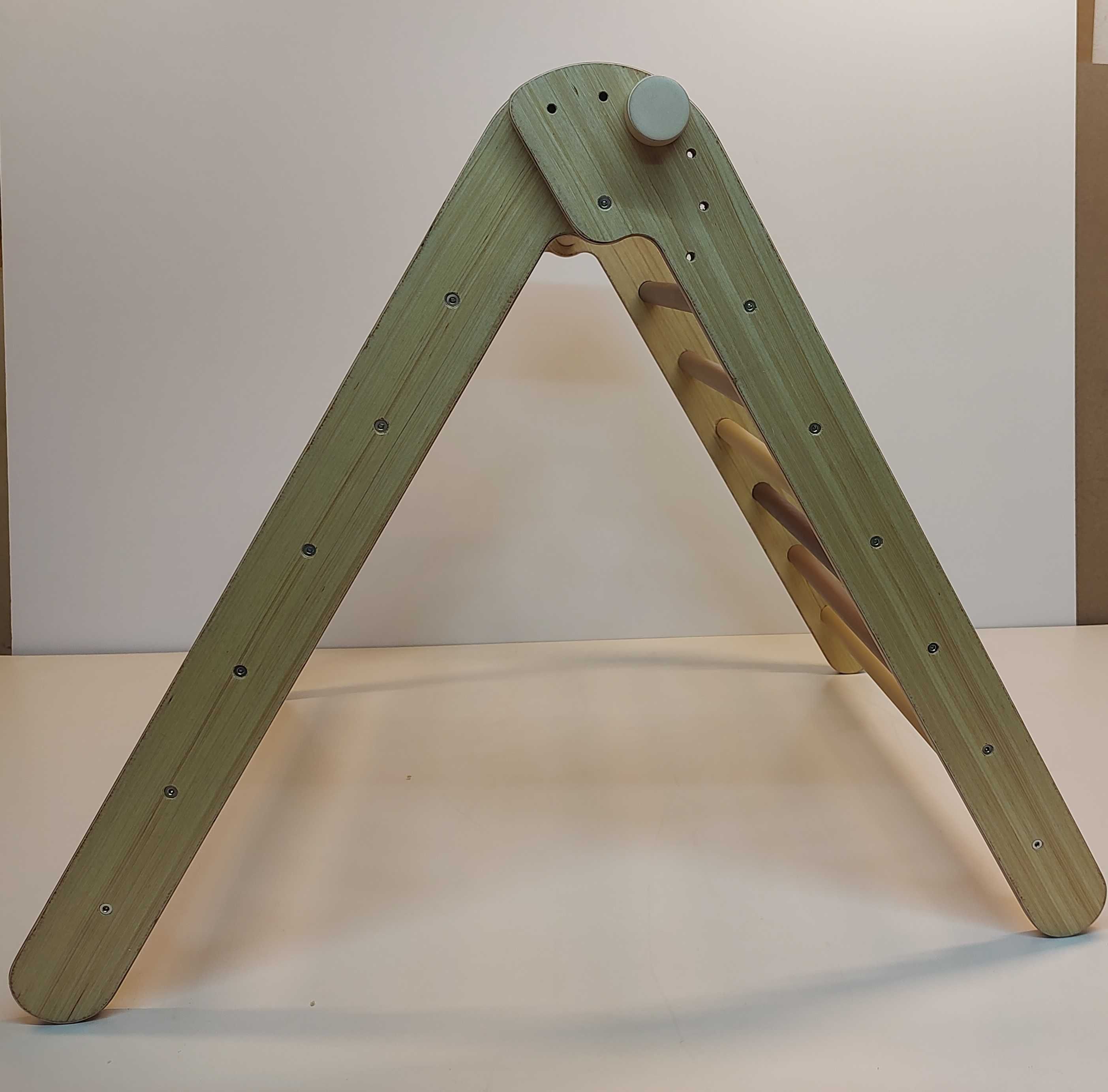 Дървена катерушка, триъгълник на пиклер