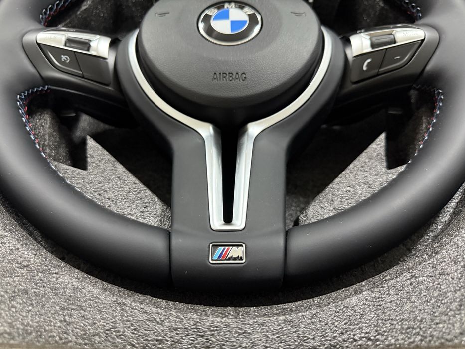 Volan M complet BMW seria 1 3 4 5 X3 X5 X6 F10 F30 F32 F34 F36 F15 F16