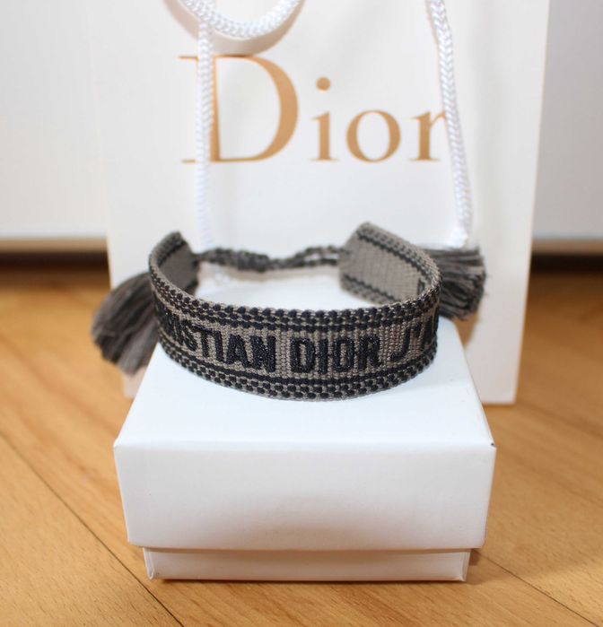 Гривна Dior J'Adior