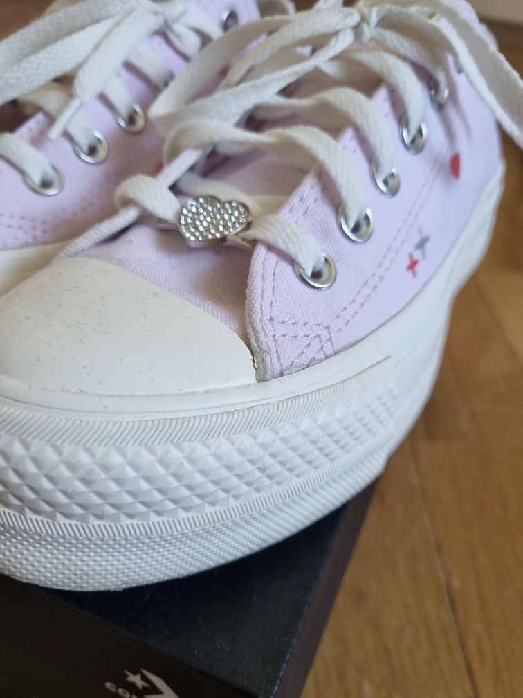 Розови кецове Converse All Star в отлично състояние