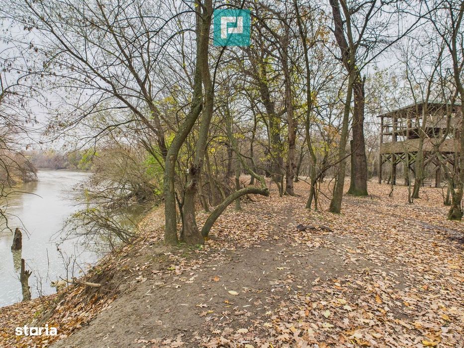 Teren pe malul Muresului- oportunitati multiple