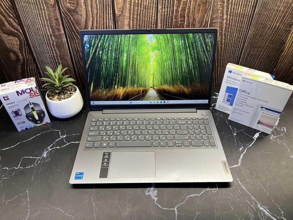 Ноутбук для работы Lenovo IdeaPad 3 | Core i3-1115G4 | 8GB | 256GB SSD