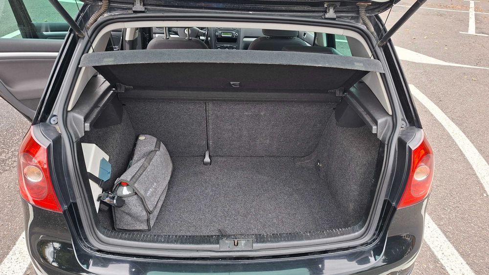 Volkswagen Golf 5, UNITED- an 2008, Benzina 1.4
