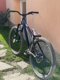 NS Bikes Dirt Jump, не е (yt drag ram cube specialized)