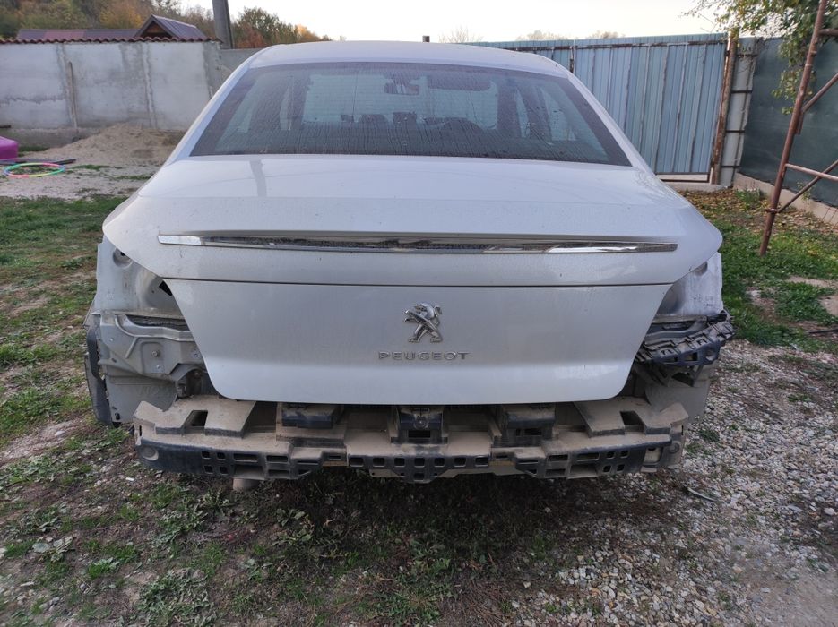 Capota spate Peugeot 508 din 2013
