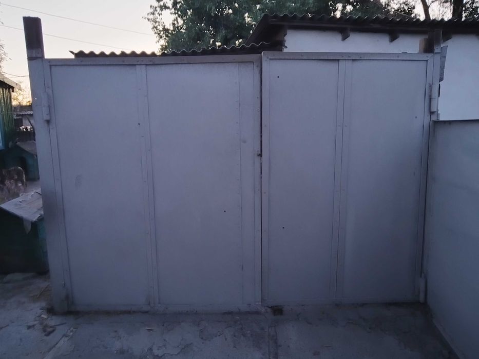 Продам ворота б/у