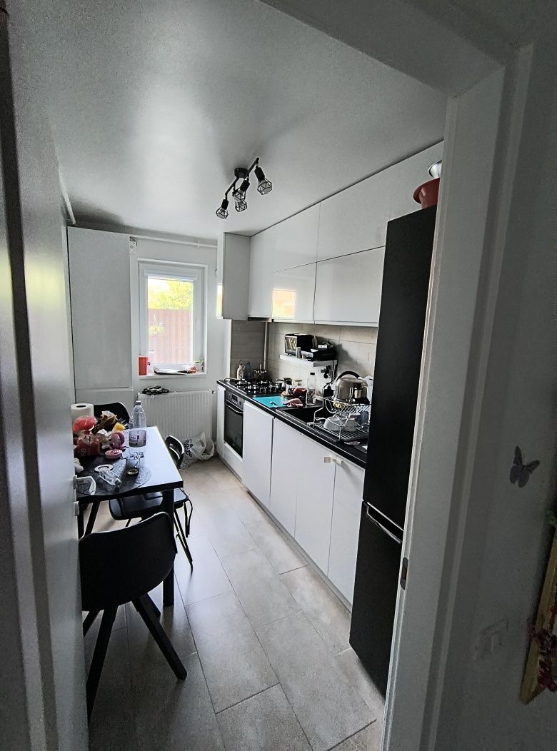 Apartament 2 camere +curte