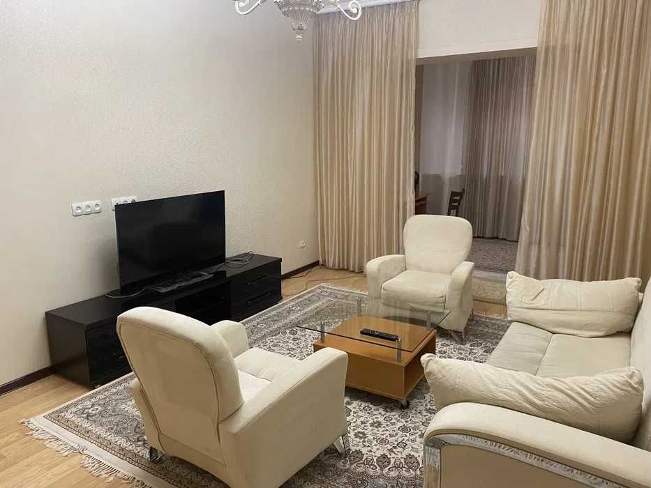 Срочно сдам квартиру в аренду! 3/4/6   Айти парк  838*