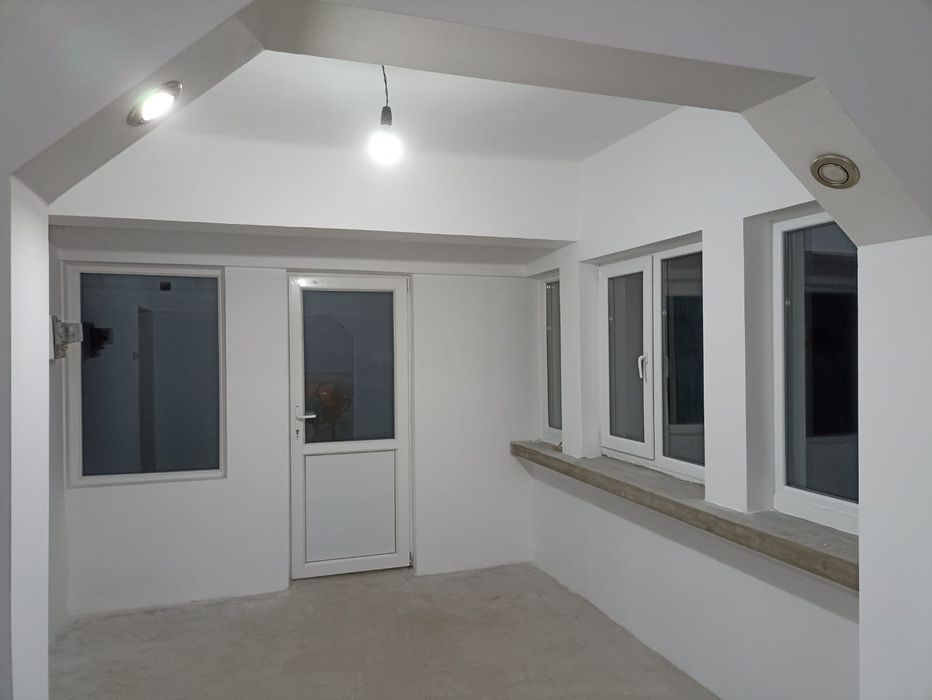 Casa 3 camere de vinzare la tara