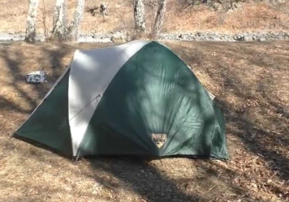 Montana x4 Tent cort drumetii camping munte mare plajă