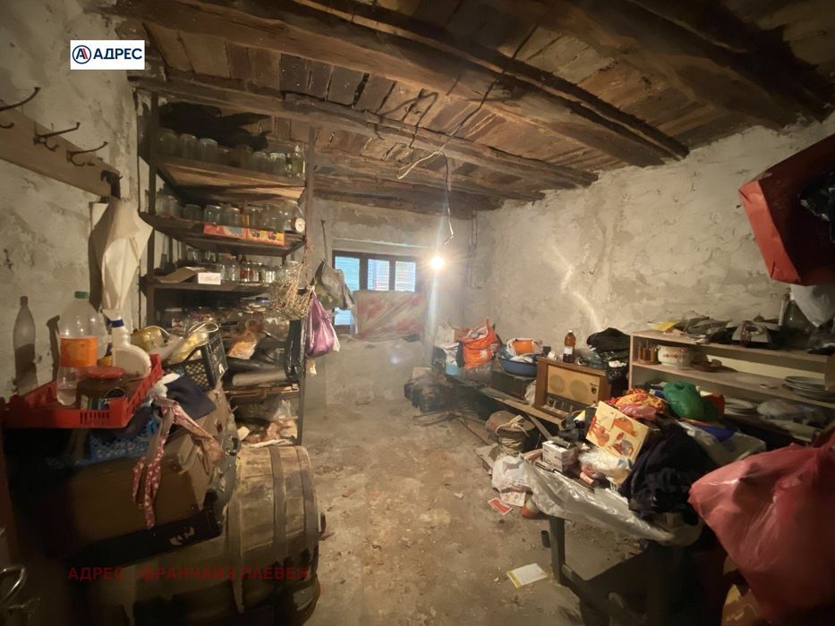 Къща в Враца, област-с.Ослен Криводол площ 146 цена 120000