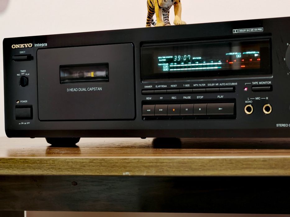 Onkyo TA-6711. Deck de calibru. Cap serie, 3 Head. Ca nou. Preț fix !