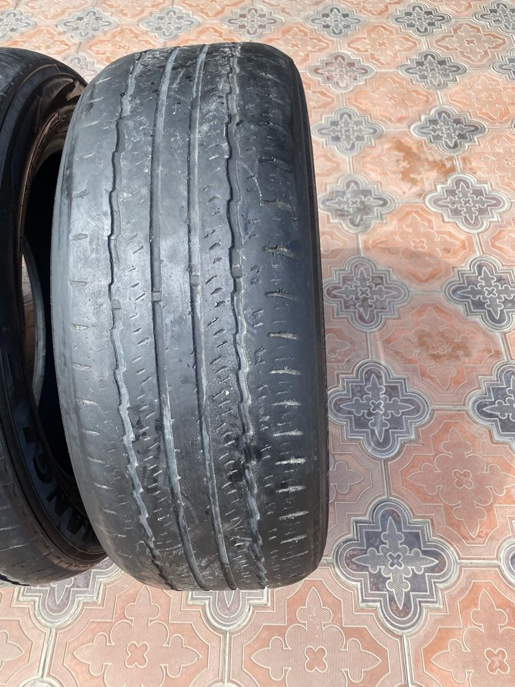 Продам комплект б/у шин Triangle 235/55 R18