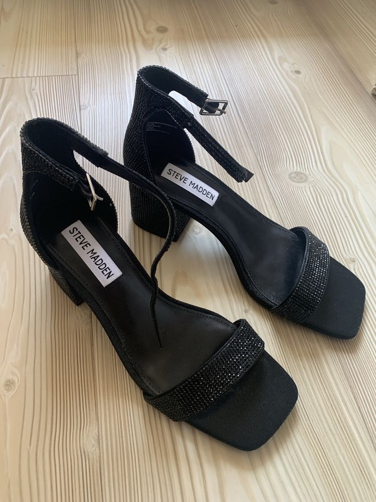 Steve Madden Сандали с камъчета