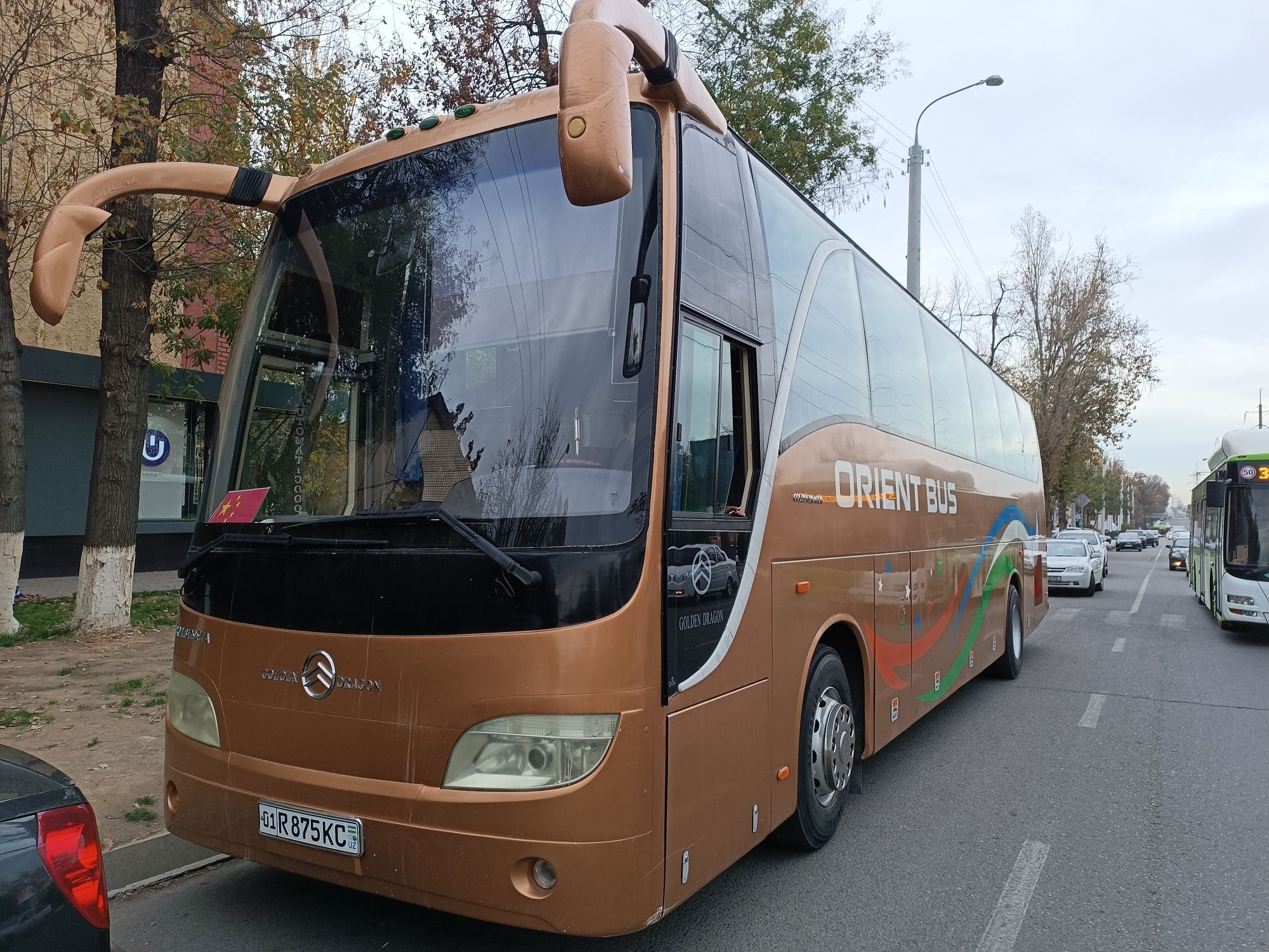 Avtobus Golden Drakon sotiladi yoki ardendaga beramiz