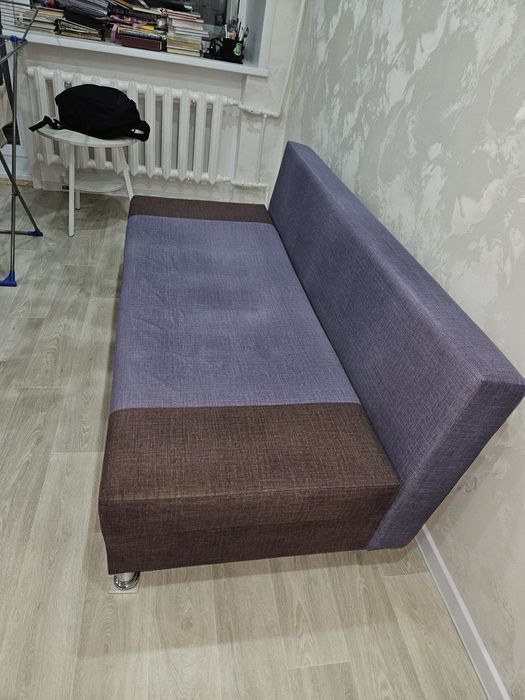 Продам диван 25000