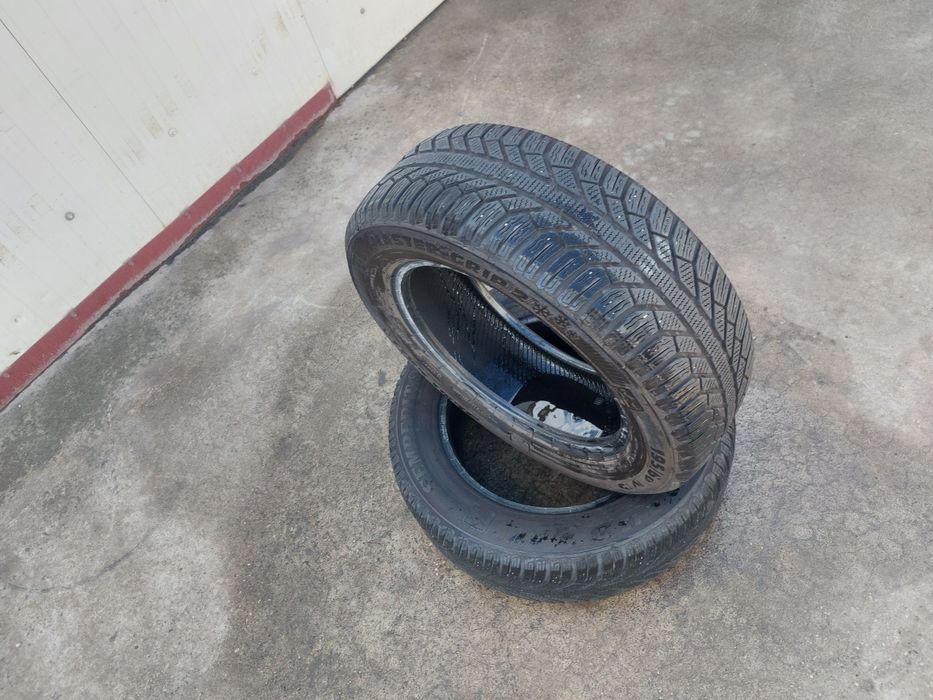 100 lei bucata! Doua anvelope M+S/IARNA 195 60 15 Semperit