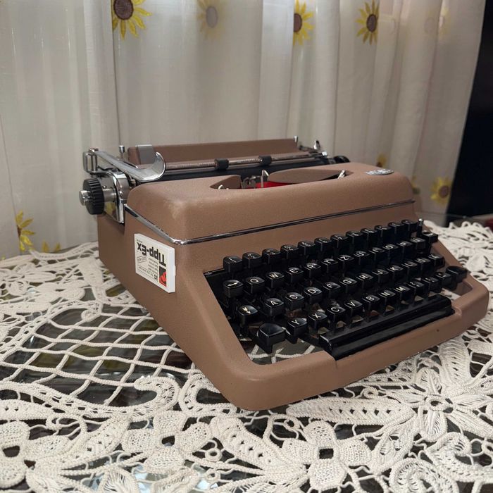 masina de scris Diana FUNCTIONALA